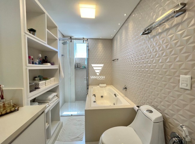 Apartamento 4 dormitórios Dalcelis, Quadra Mar - Balneário Camboriú