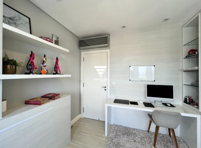 Apartamento 4 dormitórios Dalcelis, Quadra Mar - Balneário Camboriú