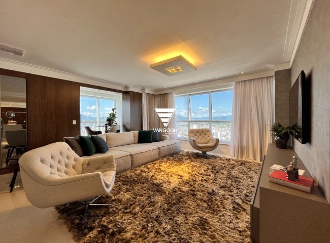 Apartamento 4 dormitórios Dalcelis, Quadra Mar - Balneário Camboriú