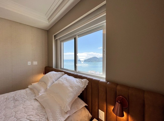 Apartamento 4 dormitórios Dalcelis, Quadra Mar - Balneário Camboriú