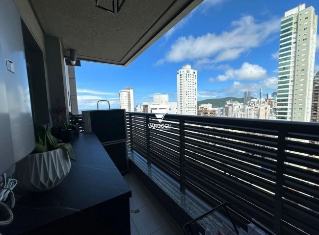 Apartamento 4 dormitórios Royal Tower, Centro - Balneário Camboriú