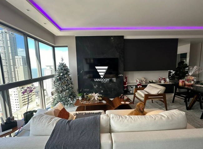 Apartamento 4 dormitórios Royal Tower, Centro - Balneário Camboriú