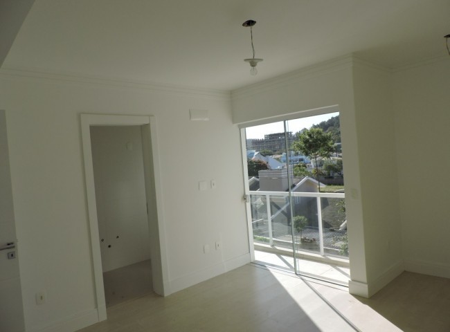 Casa 3 dormitórios , Praia dos Amores - Balneário Camboriú