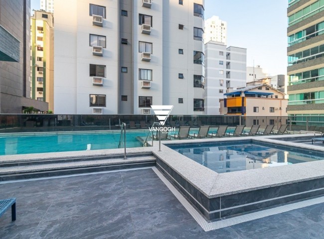 Apartamento 4 dormitórios Royal Tower, Centro - Balneário Camboriú