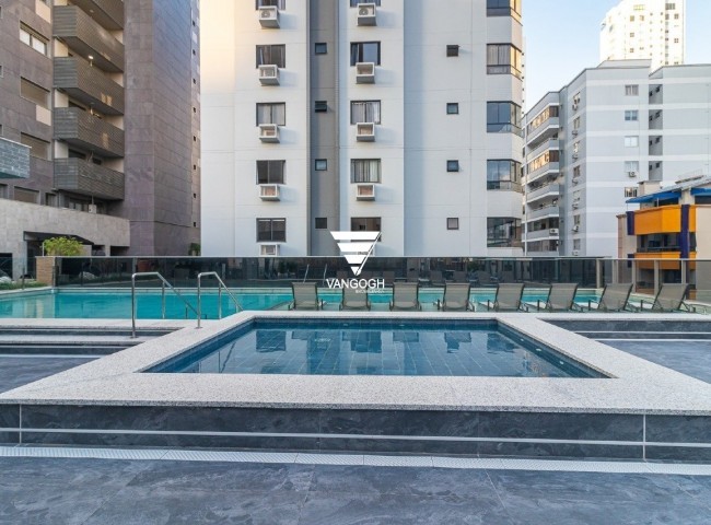 Apartamento 4 dormitórios Royal Tower, Centro - Balneário Camboriú