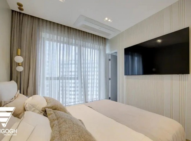 Apartamento 4 dormitórios Yachthouse, Quadra Mar - Balneário Camboriú