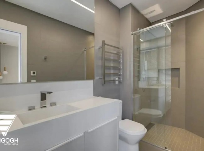 Apartamento 4 dormitórios Yachthouse, Quadra Mar - Balneário Camboriú