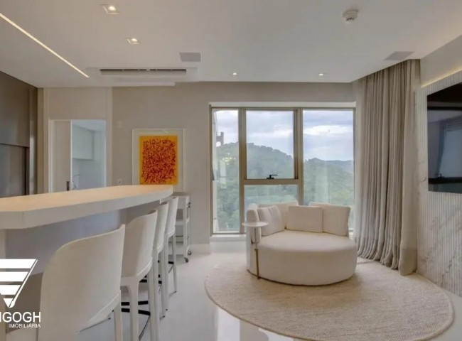 Apartamento 4 dormitórios Yachthouse, Quadra Mar - Balneário Camboriú