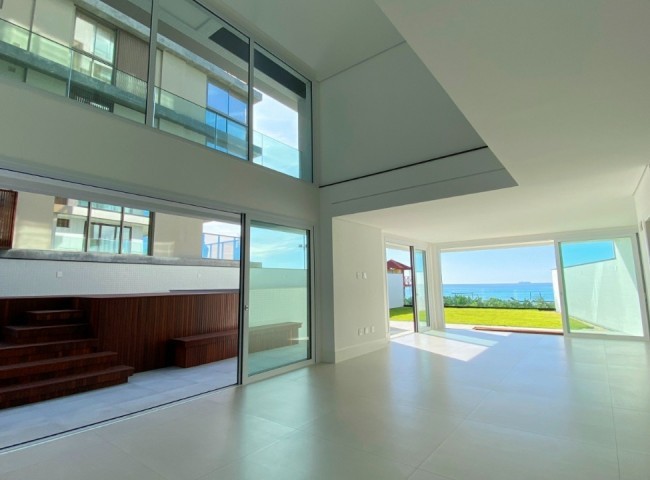 Apartamento 3 dormitórios Bay House