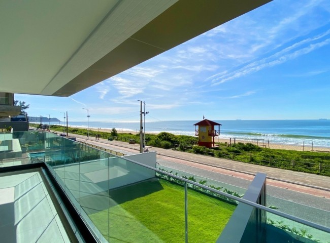 Apartamento 3 dormitórios Bay House