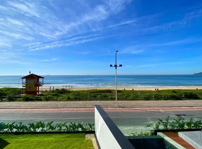 Apartamento 3 dormitórios Bay House