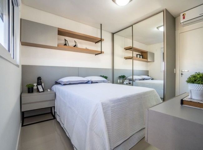 Apartamento 4 dormitórios Villa Castelli