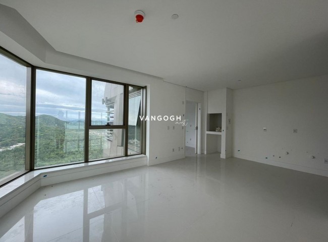 Apartamento 5 dormitórios Yachthouse