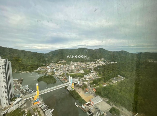 Apartamento 5 dormitórios Yachthouse