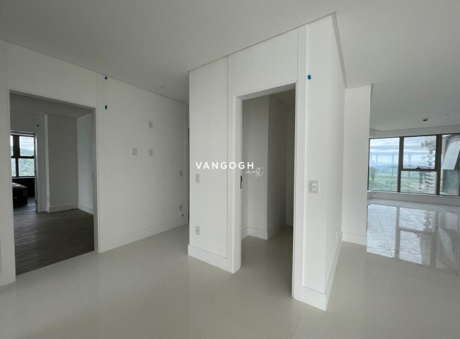 Apartamento 5 dormitórios Yachthouse