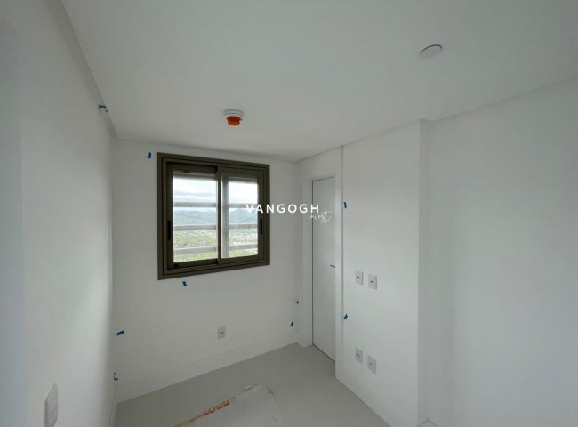 Apartamento 5 dormitórios Yachthouse