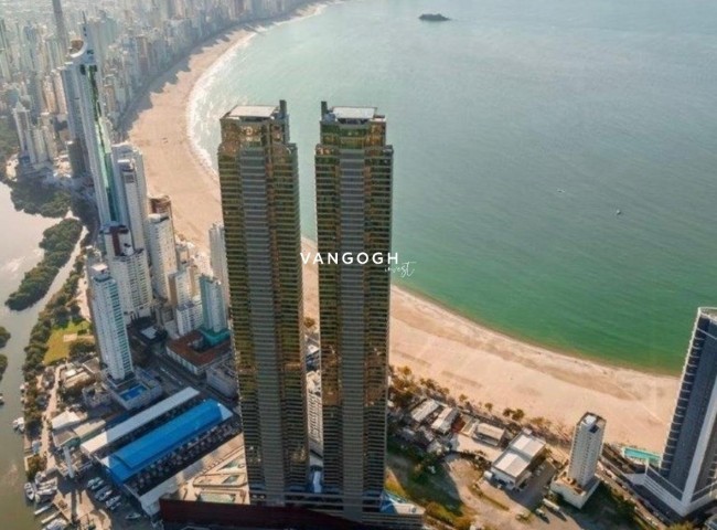 Apartamento 5 dormitórios Yachthouse