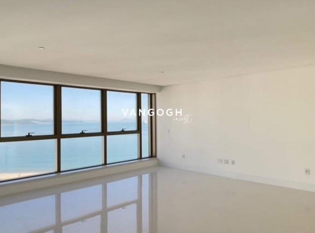 Apartamento 5 dormitórios Yachthouse