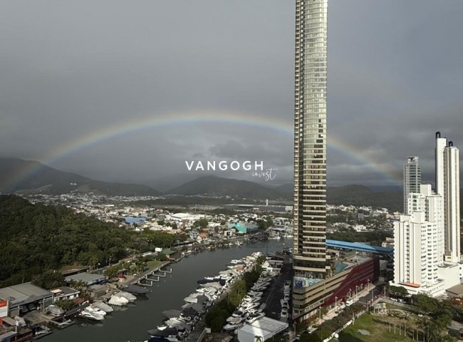 Apartamento 5 dormitórios Yachthouse