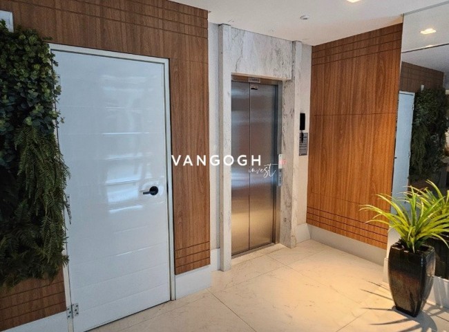 Apartamento 4 dormitórios Edficio Salinas - Quadra Mar, Meia Praia - ITAPEMA