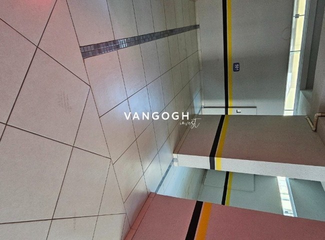 Apartamento 4 dormitórios Edficio Salinas - Quadra Mar, Meia Praia - ITAPEMA