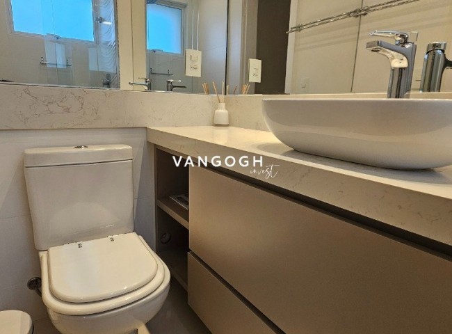 Apartamento 4 dormitórios Edficio Salinas - Quadra Mar, Meia Praia - ITAPEMA