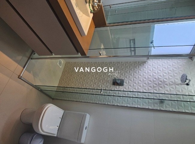 Apartamento 4 dormitórios Edficio Salinas - Quadra Mar, Meia Praia - ITAPEMA