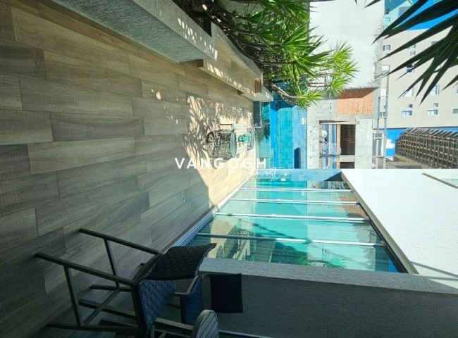 Apartamento 4 dormitórios Edficio Salinas - Quadra Mar, Meia Praia - ITAPEMA