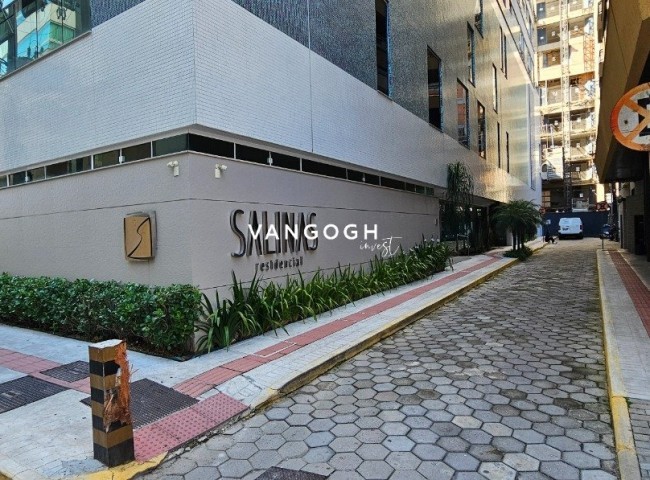 Apartamento 4 dormitórios Edficio Salinas - Quadra Mar, Meia Praia - ITAPEMA