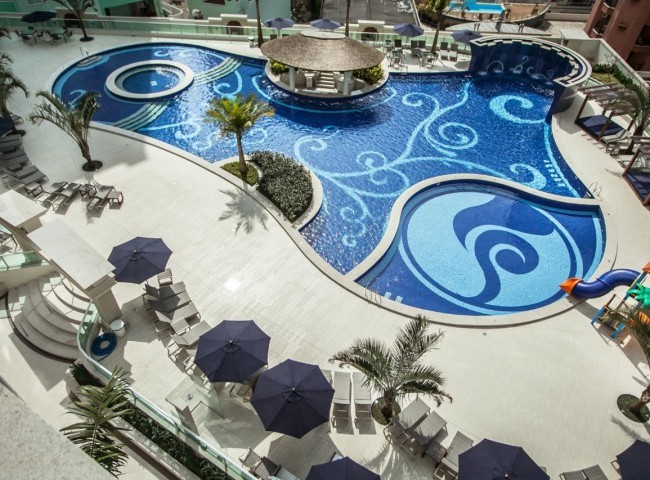 Apartamento 4 dormitórios Villa Serena Home Club, Quadra Mar - Balneário Camboriú