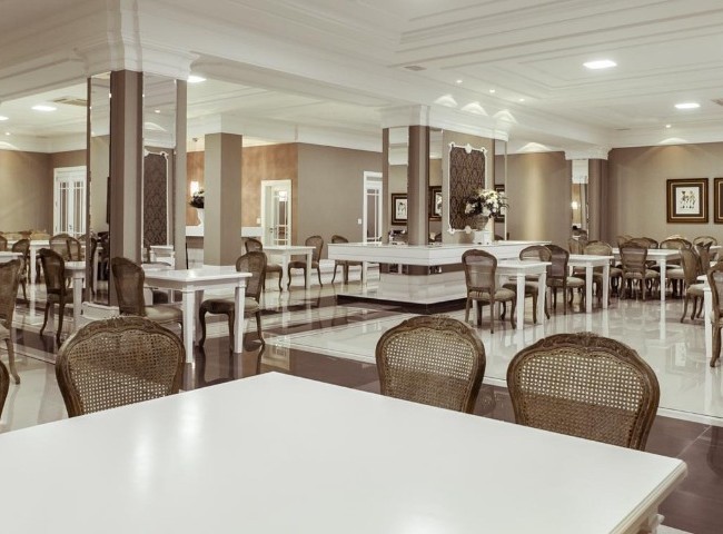 Apartamento 4 dormitórios Villa Serena Home Club, Quadra Mar - Balneário Camboriú