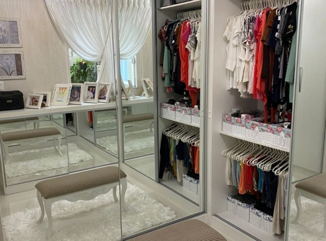 Sobrado 2 dormitórios Triplex, Praia dos Amores - Balneário Camboriú