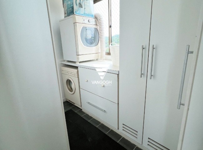 Apartamento 3 dormitórios Ilha de São Sebastião, Barra Sul - Balneário Camboriú