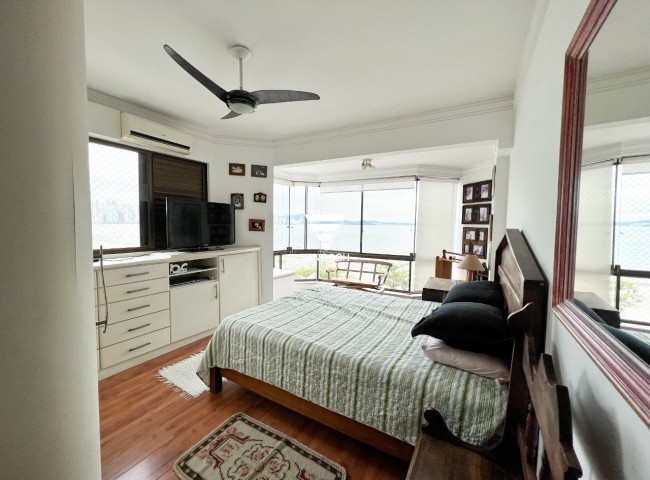 Apartamento 3 dormitórios Ilha de São Sebastião, Barra Sul - Balneário Camboriú