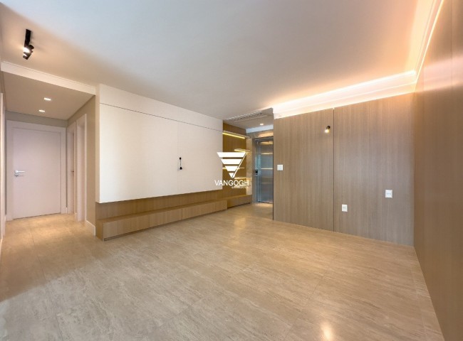 Apartamento 3 dormitórios Marina Residence, Quadra Mar - Balneário Camboriú