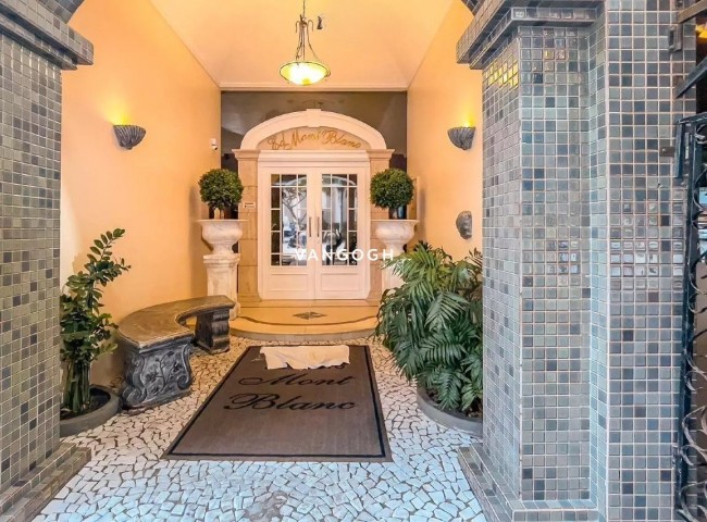 Condomínio Mont Blanc