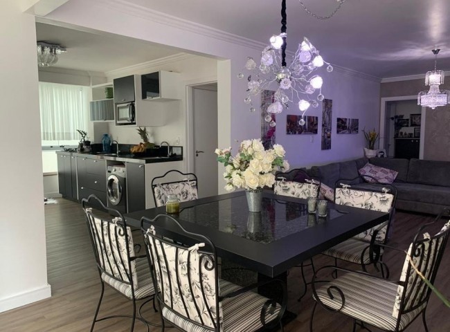 Apartamento 3 dormitórios Dr. Blumenau, Quadra Mar - Balneário Camboriú