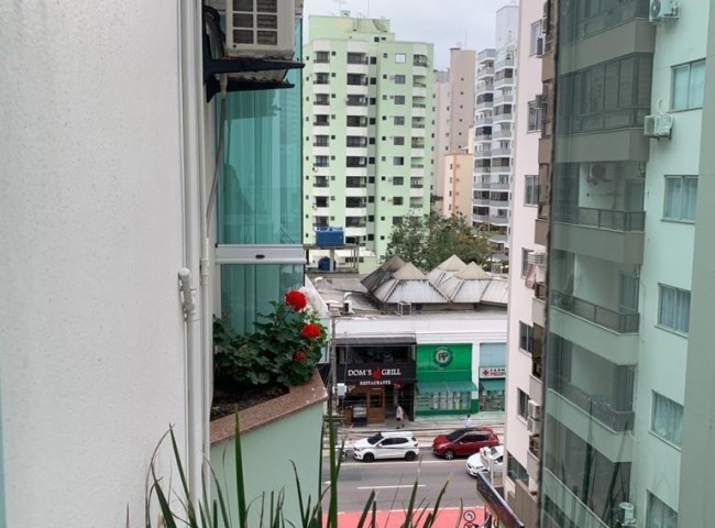 Apartamento 3 dormitórios Dr. Blumenau, Quadra Mar - Balneário Camboriú