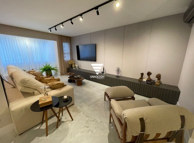 Cobertura 4 dormitórios Cravo e Canela, Cento - Balneário Camboriú