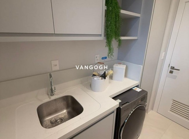 Apartamento 4 dormitórios Tesla Residencial