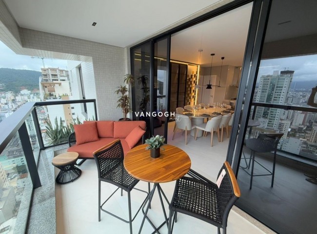 Apartamento 4 dormitórios Tesla Residencial