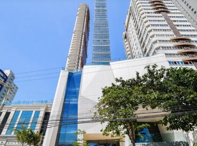 Apartamento 4 dormitórios Copenhagen, Frente Mar - Balneário Camboriú