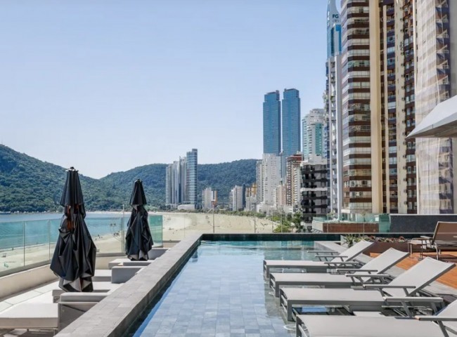 Apartamento 4 dormitórios Copenhagen, Frente Mar - Balneário Camboriú