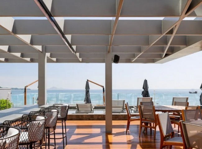 Apartamento 4 dormitórios Copenhagen, Frente Mar - Balneário Camboriú