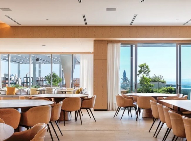 Apartamento 4 dormitórios Copenhagen, Frente Mar - Balneário Camboriú