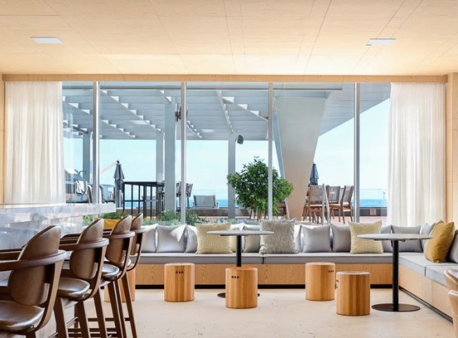 Apartamento 4 dormitórios Copenhagen, Frente Mar - Balneário Camboriú