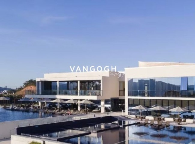 Casa 4 dormitórios Caledônia Private Village, Santa Regina - Camboriú