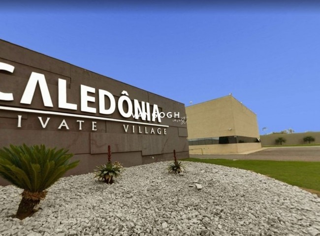 Casa 4 dormitórios Caledônia Private Village, Santa Regina - Camboriú