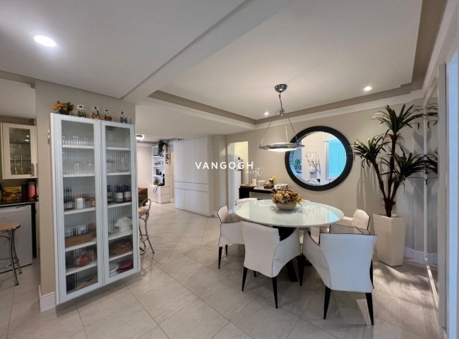 Apartamento 4 dormitórios Edifício Itajaçu, Centro - Balneário Camboriú