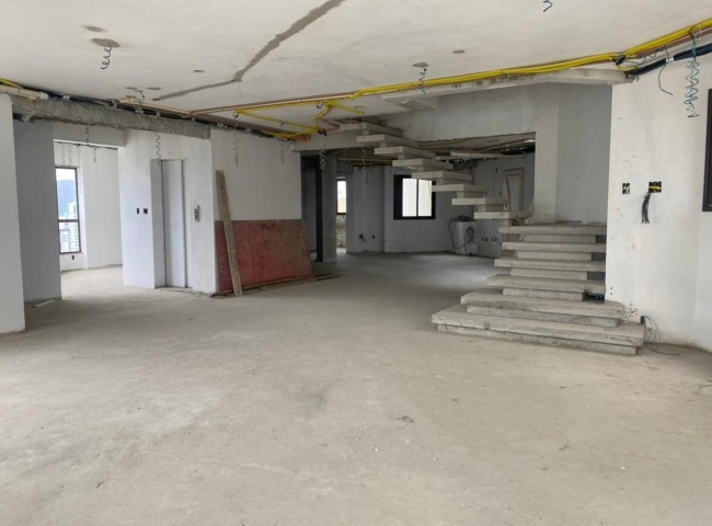 Cobertura 4 dormitórios Residencial Champagne, Centro - Balneário Camboriú